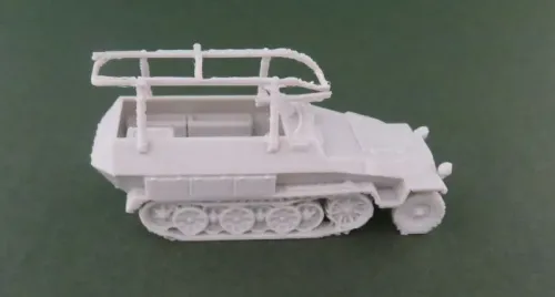 Sd Kfz 251/3 or 6 command half-track (15mm)